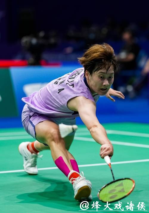 中国羽毛球大师赛：陈雨菲1-2不敌韩悦无缘半决赛