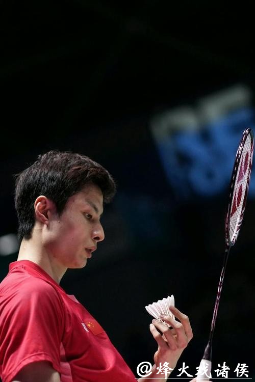 羽毛球世锦赛 石宇奇战胜拉克什亚晋级男单32强